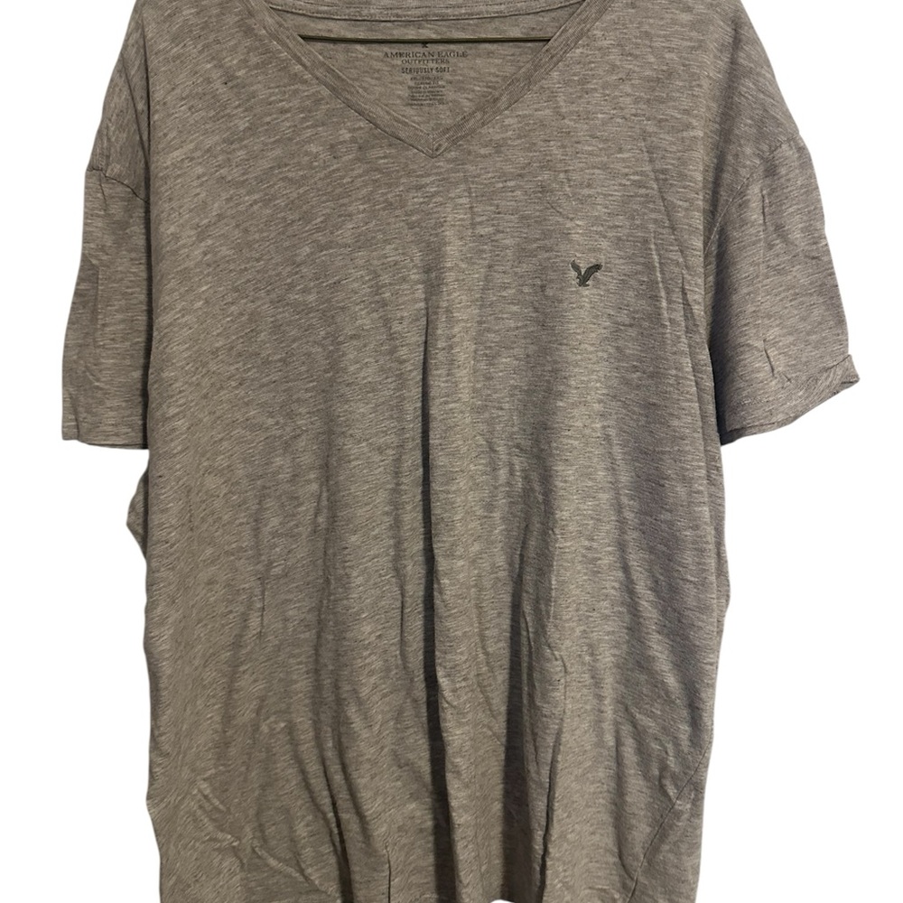 American Eagle Outfitters Gray V-Neck Tee